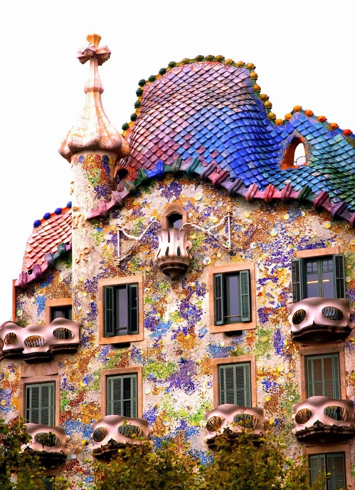 Casa Batllo Gaudi Roof