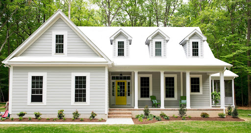 white house with energy-efficient roof